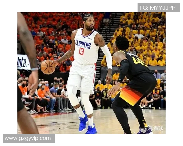 快船与爵士季后赛对决回顾精彩瞬间与关键时刻分析